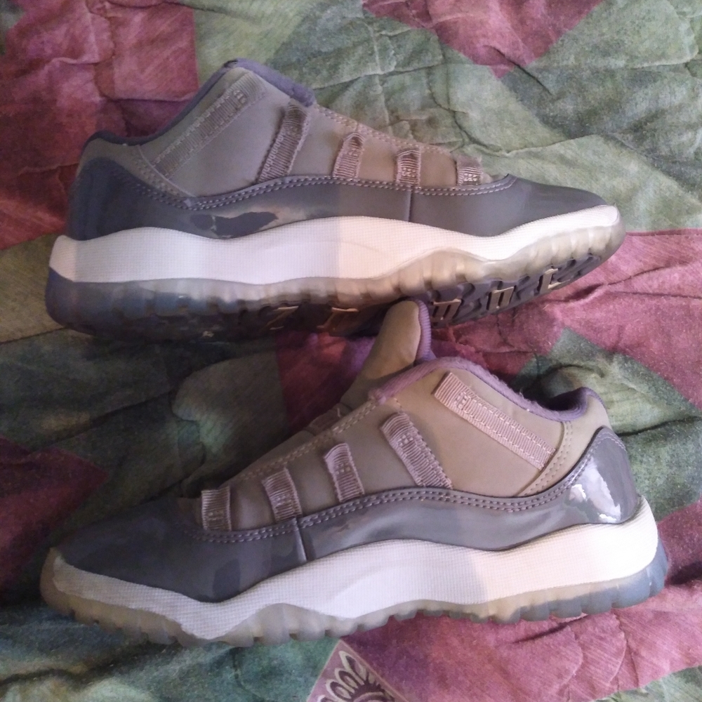 Jordan 11 low retro and air force 1 lv8 uv